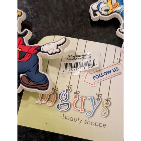 Disney Crocs JIBBITZ LIMITED EDITION 3 pc:  PLUTO - DONULD DUCK - GOOFY NEW - Picture 4 of 10